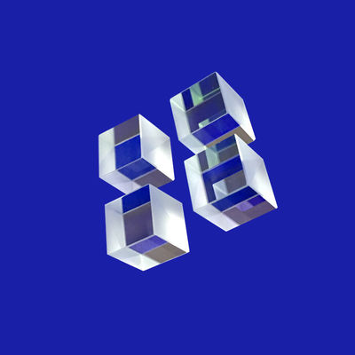شفاف 10/5 إلى 60/40 تصميم عدسة بصرية ، زجاج بصري × مكعب